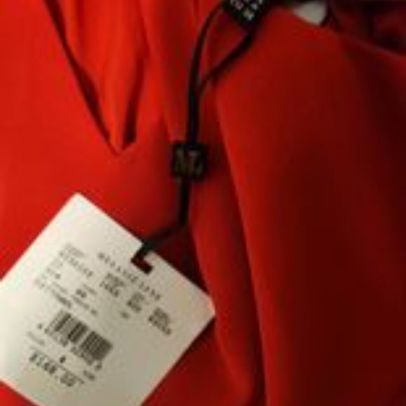 Maggy London - Sleeveless Sheath Dress - Picture 5 of 10